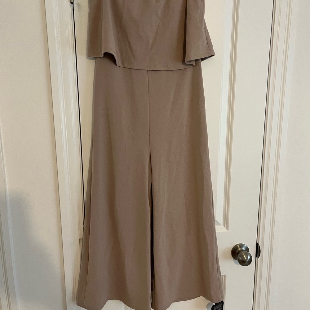 Beige Jumpsuit midi length (from Boutique 1861)